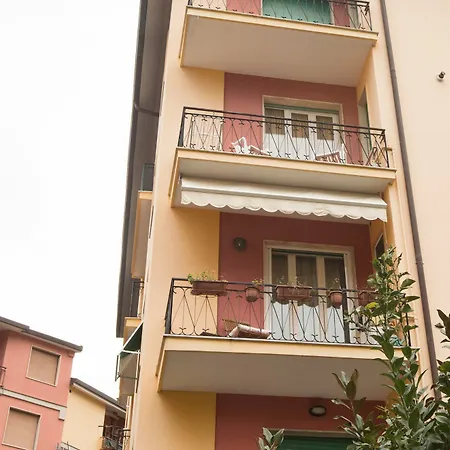 Rita's House In Monterosso Apartment